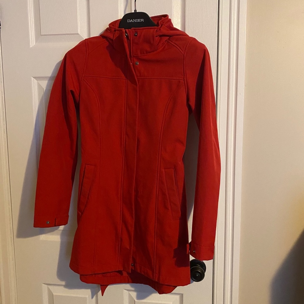 Cloud veil red shell jacket
